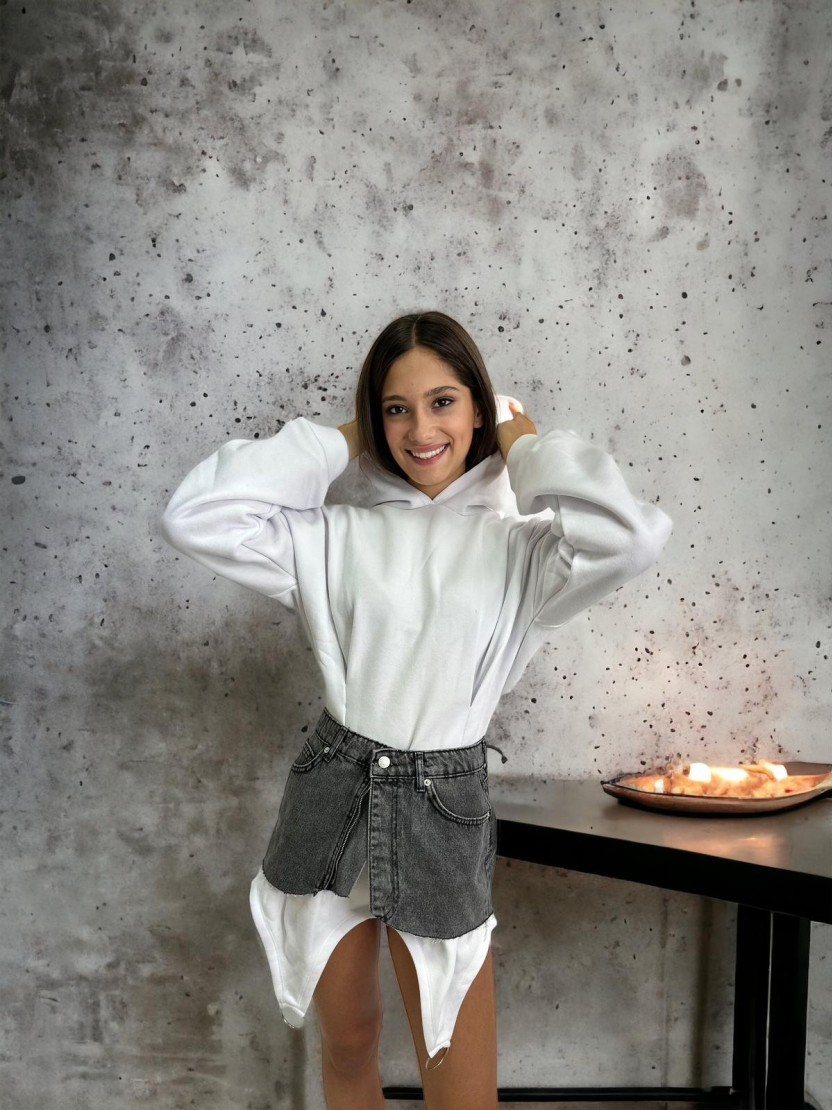 Teplákové šaty LUCY White