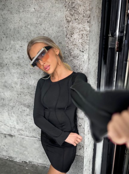 Módne šaty VITTORIA black