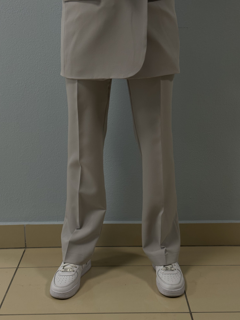 Luxusný kostým GREY By Harag edition